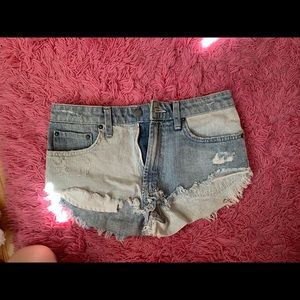 Carman denim shorts size 24